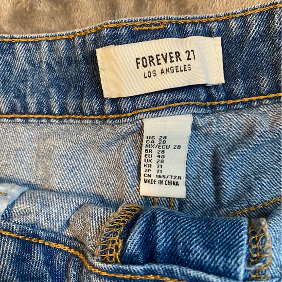 Shorts - Picture 2 of 2